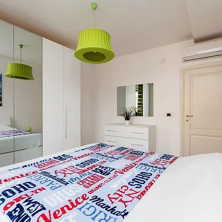 Boutique Domus *